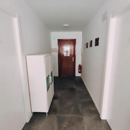 Tresbe 1 Apartment *